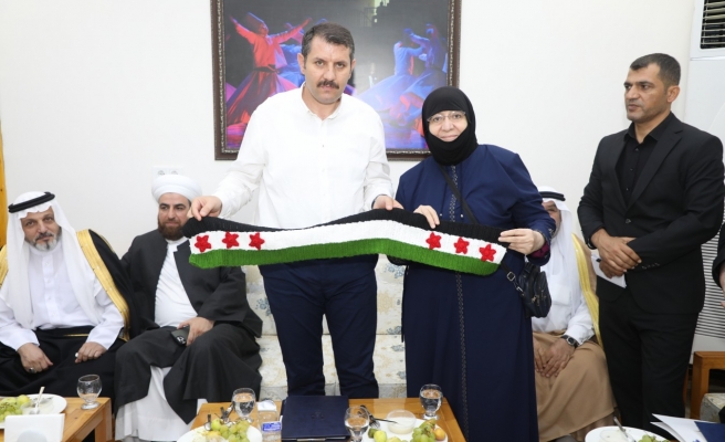 Vali Ayhan: Kardeşlik hukukumuzu zedeleyecek davranışlardan uzak duralım