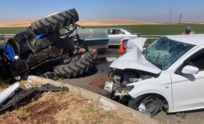 Şanlıurfa’da traktör ile otomobil çarpıştı! 1 yaralı