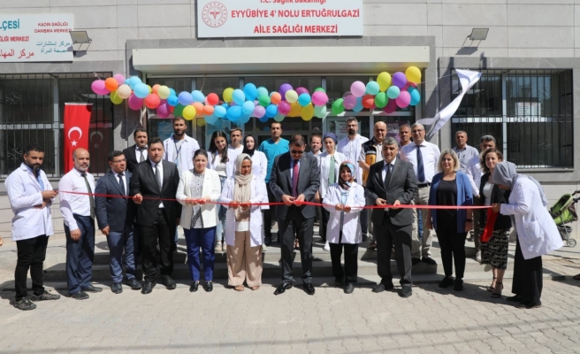 Vali Ayhan ASM ve hastaneleri ziyaret etti