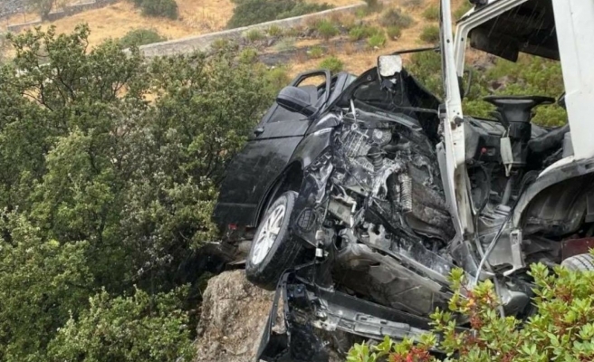 Tatlıses'in yaralandığı kazada kamyonet sürücüsü serbest bırakıldı