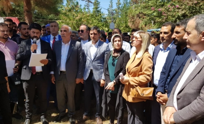 Akçakale’de CHP'ye toplu katılım