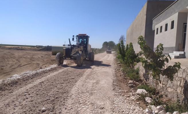 Viranşehir’deki sokakta yol çalışması başlatıldı