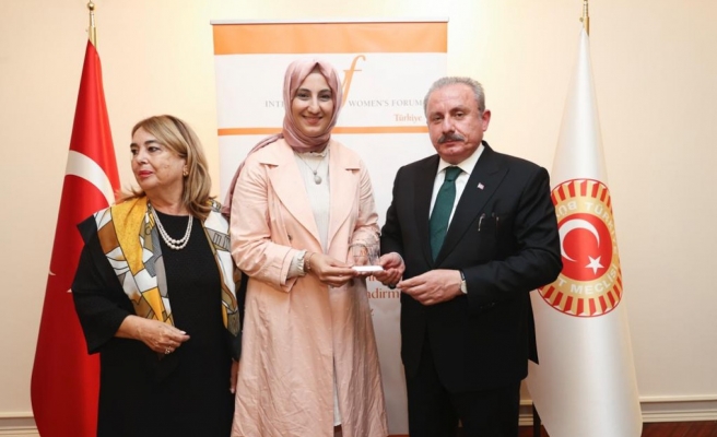 Başkan Çakmak ''Kadın Liderler'' ödülüne layık görüldü