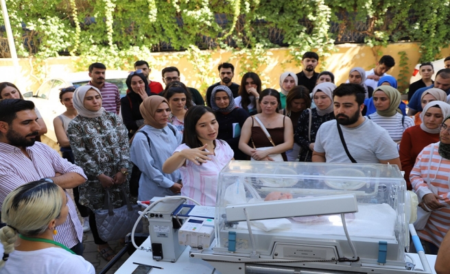 Urfa'da sağlık personeline yenidoğan bakım eğitimi verildi