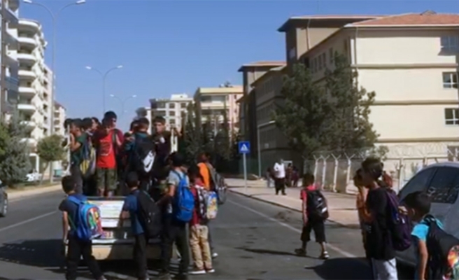 Urfa’da öğrencilerin tehlikeli yolculuğu