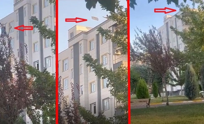 Binanın damımdan aldırış etmeden kolonları yere attı