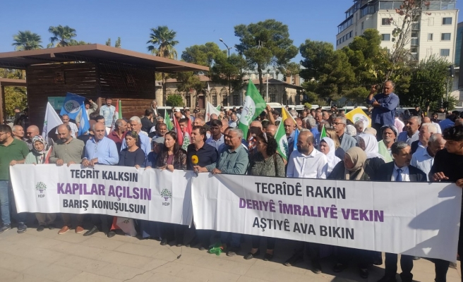 Urfa’da göstericiler polise direnindi! Gözaltılar var