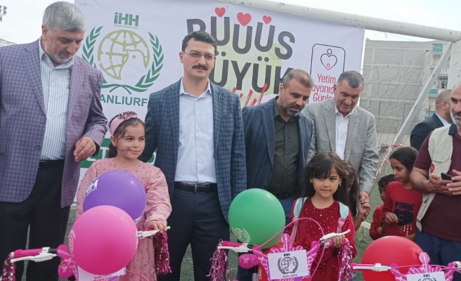 Şanlıurfa’da yetim çocuklara bisiklet hediye edildi