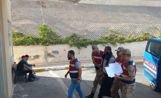 Urfa’da iki cinayetten aranan firari jandarmadan kaçamadı