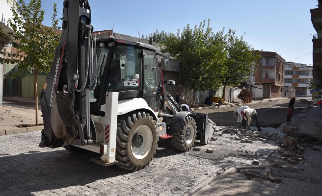 Siverek’te deforme olan cadde ve sokaklar yenileniyor