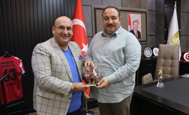 Viranşehir Belediye Başkanı Ekinci bir ödül daha aldı