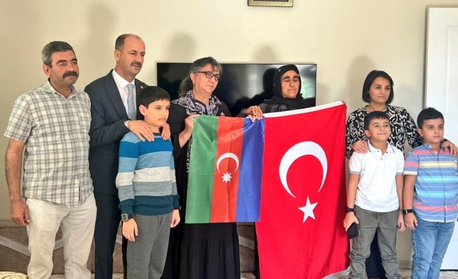 Azerbaycanlı şehit pilot Abbas Kasımov'un ailesi Şanlıurfa'da ağırlandı