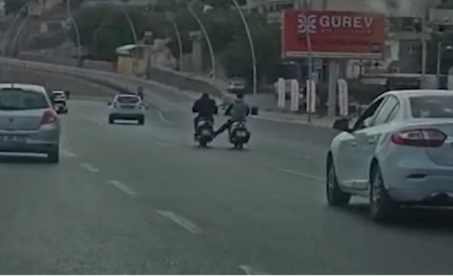 Urfa motosikletlerin tehlikeli yolculuğu