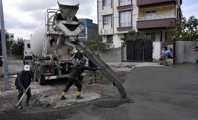 Siverek’te deforme olan yollarda yineleme çalışması