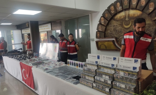 İşte Şanlıurfa'da şafak operasyonunda ele geçirilenler