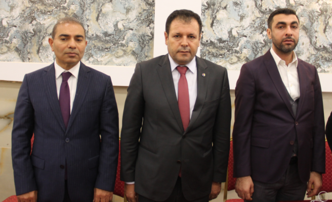 Başkan Yetim tebrikleri kabul ediyor