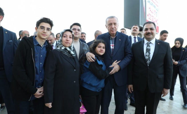 Başkan Canpolat, kültür merkezinde Cumhurbaşkanı Erdoğan’ı karşıladı