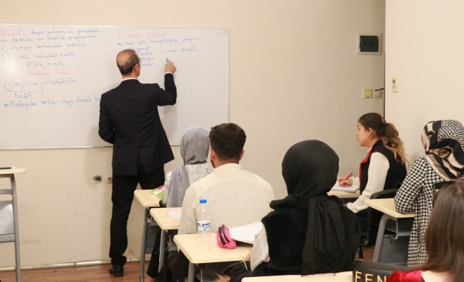 Sınavlara ŞANMEK’te hazırlanıyorlar