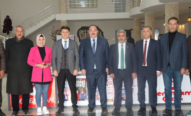 Viranşehir’de kitap fuarı kapılarını açtı