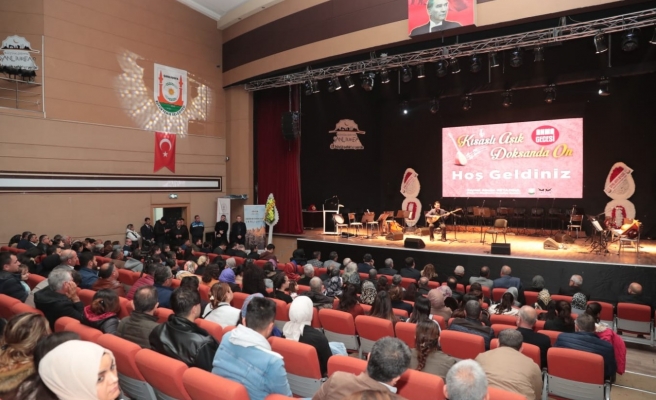 İsmail Kondu şiirleriyle anıldı