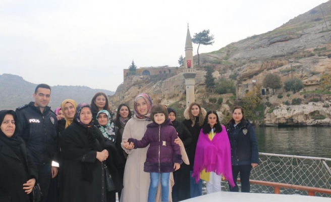 Şanlıurfa'da şehit ailelerine özel gezi... 