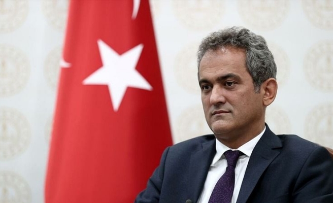 Bakan Özer: Eğitimde dijitalleşme hamleleri başlattık