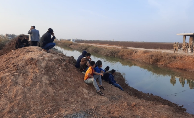Şanlıurfa’da göçmenleri taşıyan minibüs devrildi! 9 ölü - EK