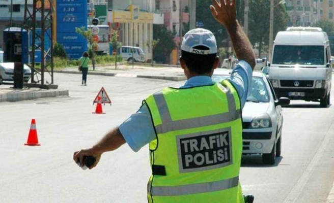 En yükseği 21 bin TL! İşte 2023 yeni trafik cezaları