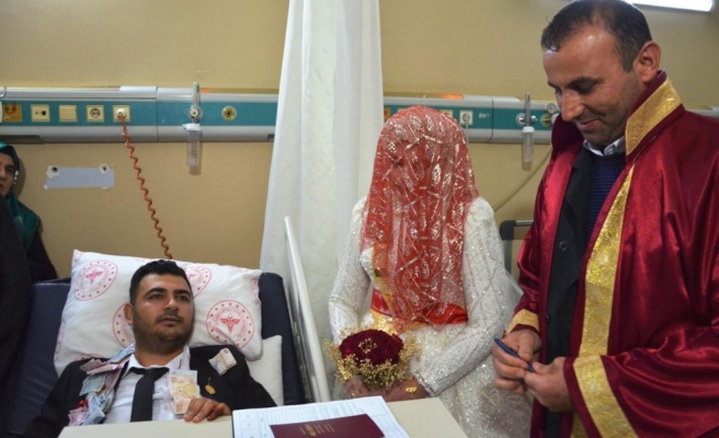 Nikahları hastane odasında kıyıldı