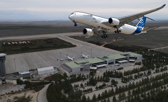 GAP Havalimanında yolcu ve uçak trafiğinde artış