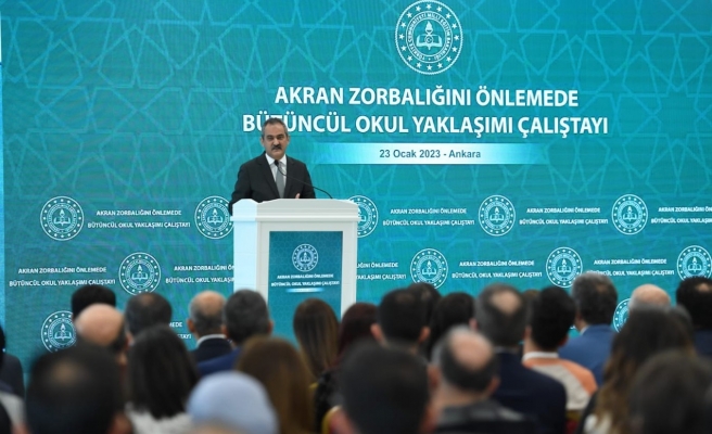 Bakan Özer öğretmen atamaları hakkında konuştu