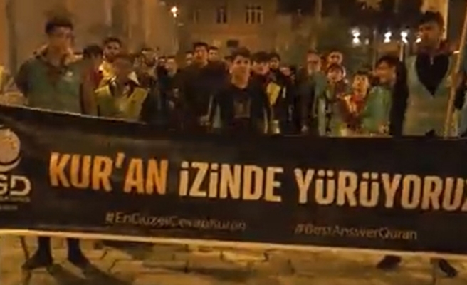 Urfa'da Anadolu Gençlik Derneği'nden 'Kur'an'ın İzinde' yürüyüşü