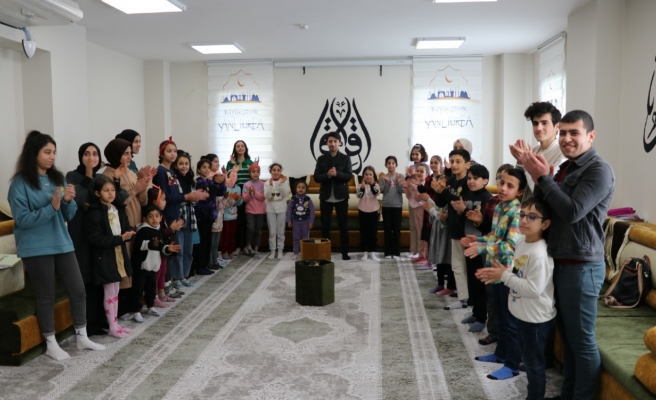 Büyükşehir Gençlik Meclisinden çocuklara eğitim kampı