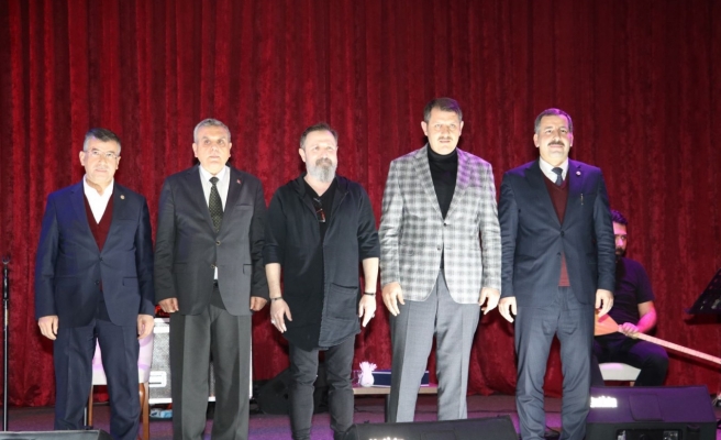 Karaköprü'de Talha Bora Öge rüzgarı esti