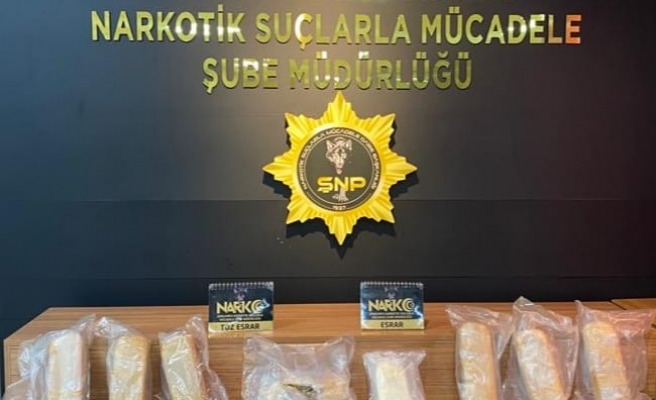 Urfa’da aracın yakıt deposundan kilolarca uyuşturucu çıktı