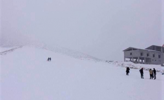 Karacadağ’da kayak sezonu açıldı