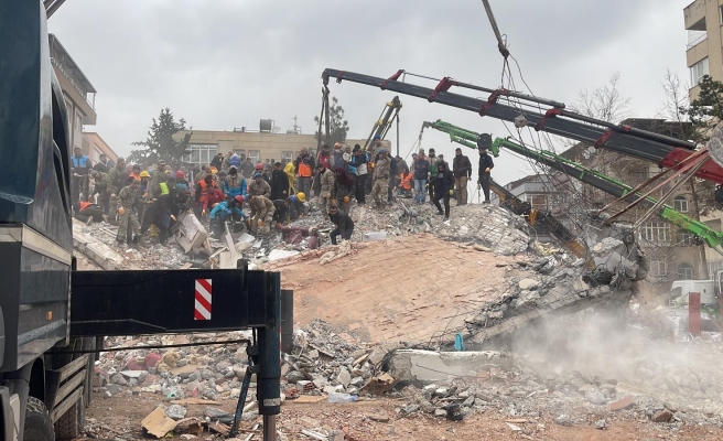 Afet bölgesinde OHAL kararı Resmi Gazete'de