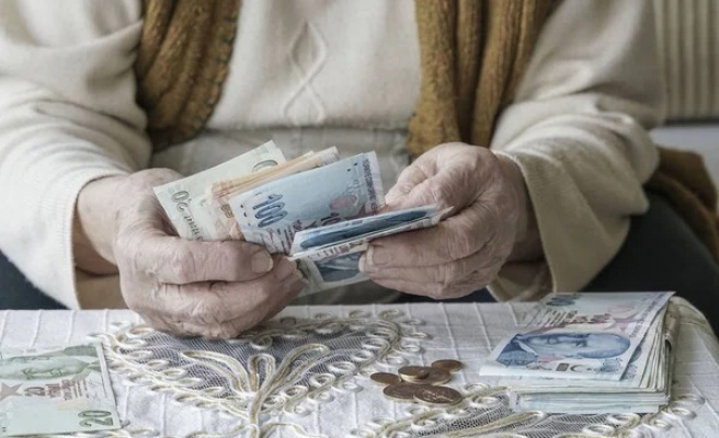 SSK ve Bağ-Kur emekli maaşları erken ödenecek