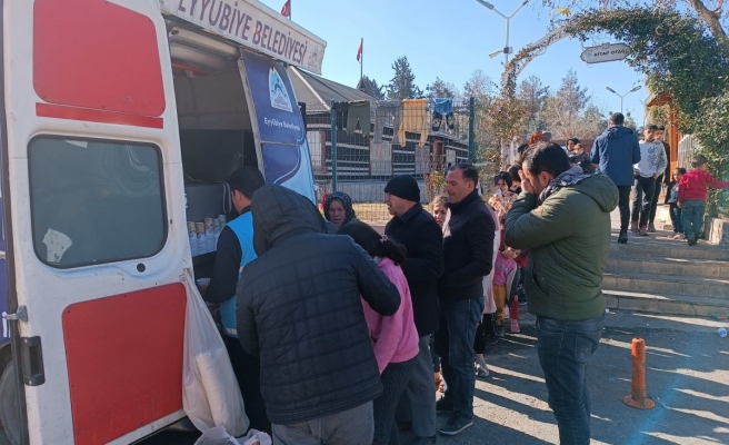 Hem Şanlıurfa’da hem komşu illerde çalışıyorlar