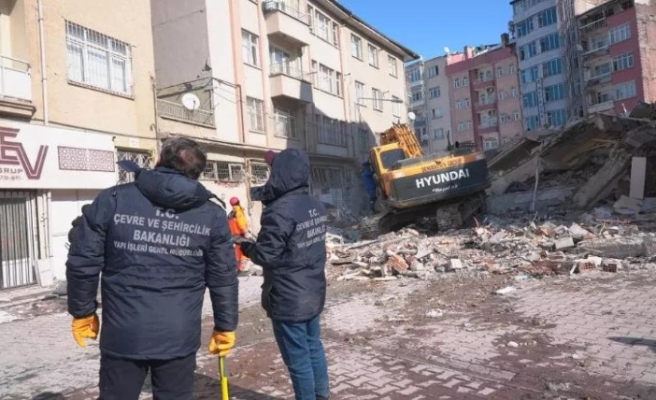 Urfa'da hasar tespitinde müteahhit baskısı iddialarına ilişkin barodan açıklama