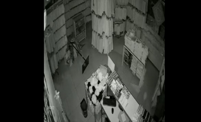 Şanlıurfa'daki depremin şiddeti kamerada!