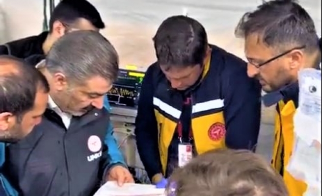 Bakan Koca, afet bölgesindeki son durumu açıkladı!