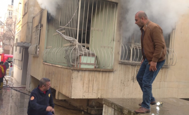 Haliliye’de apartmanda yangın!