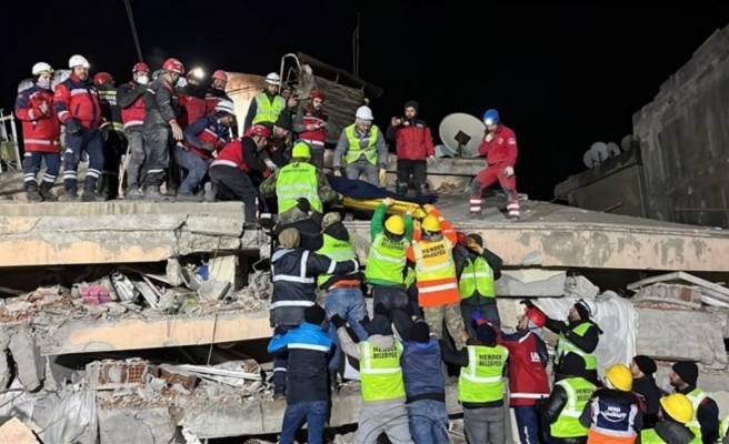 Depremlerde can kaybı 41 bini aştı