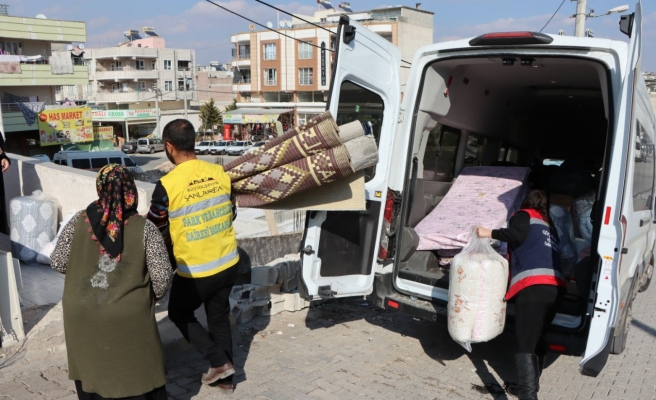 Büyükşehir depremzedelerin temel ihtiyaçlarını karşılıyor