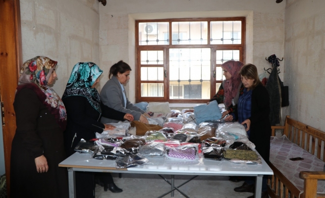 Viranşehir Belediyesinden depremzedeler için kışlık giysi desteği