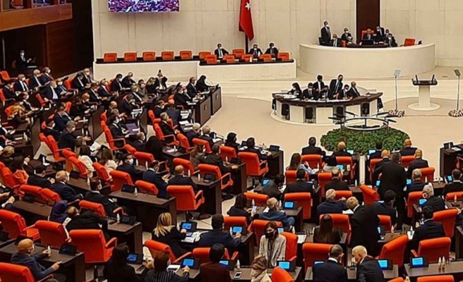 AK Parti'den deprem için önerge