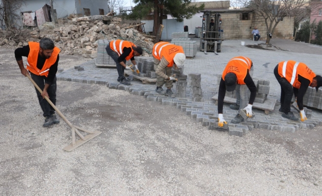 Karaköprü kırsalındaki yollar onarılıyor