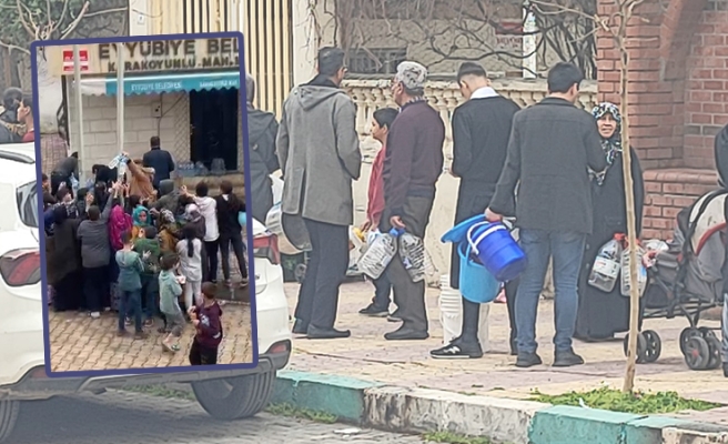 Şanlıurfa’da su izdihamı!