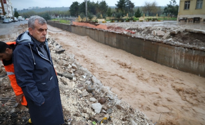 Beyazgül taşkın derelerinde incelemelerde bulundu